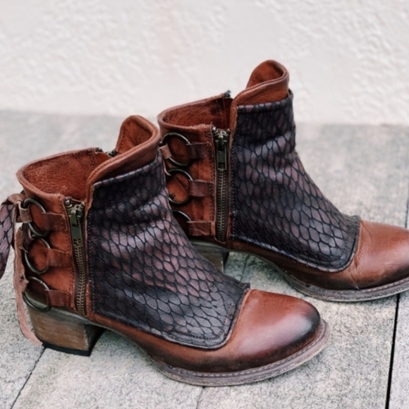 FreeBird CHERI Rust Multi Booties size 7 - Picture 3 of 13